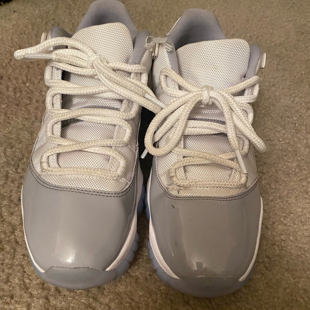 Air Jordan 11 Cool Greys